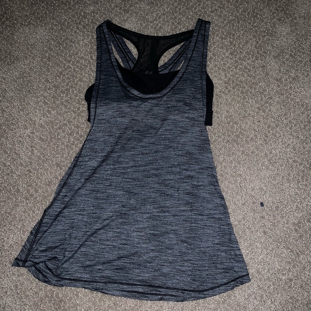 Lululemon work out shirt